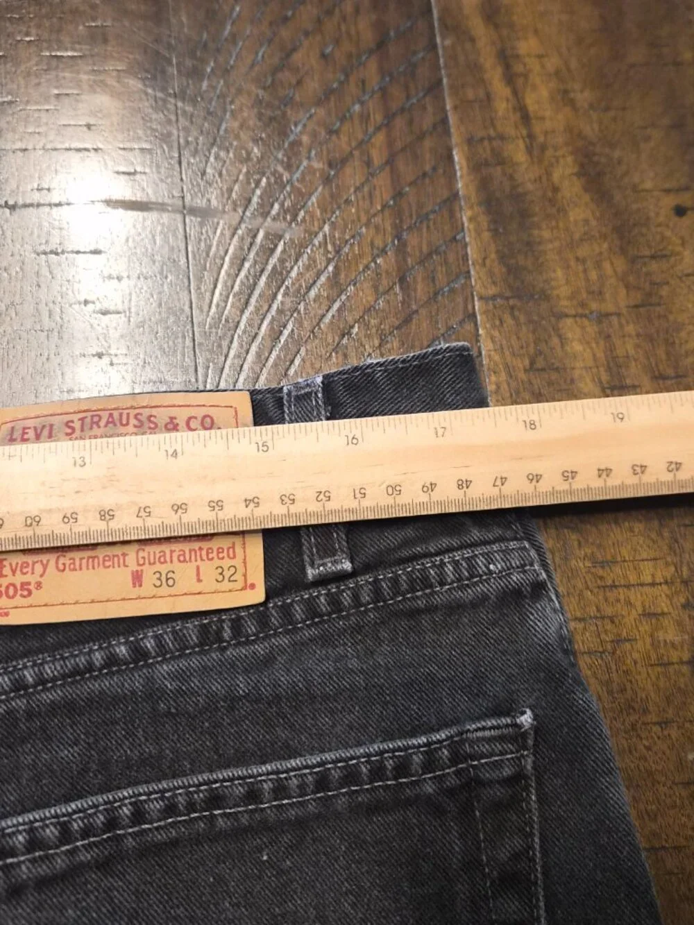 Levis 505 Mens Jeans Size 36x32 Black Regular Fit Straight Leg Y2K 2000 G273